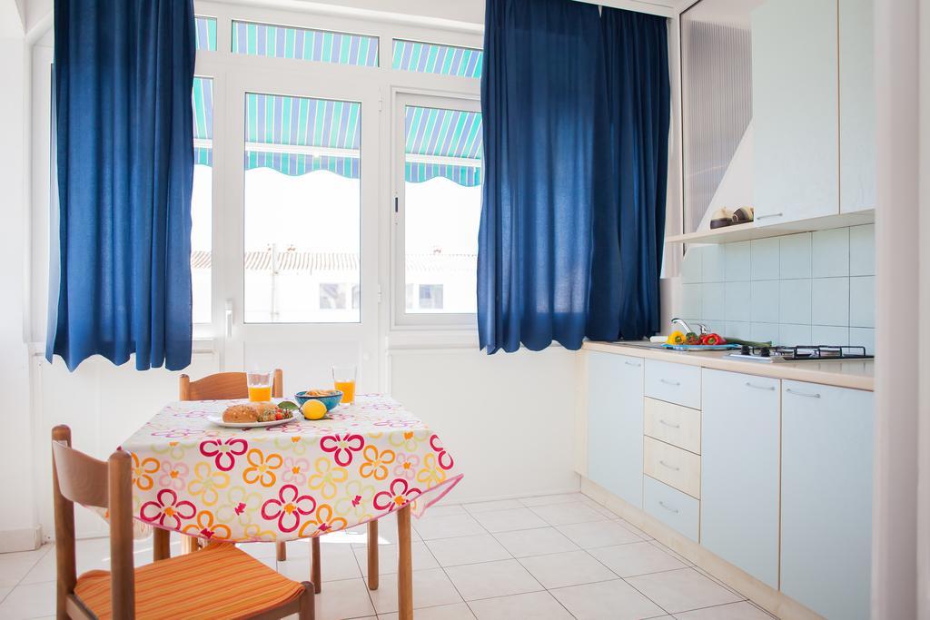 Hana Home - Apartments Tisno Bagian luar foto